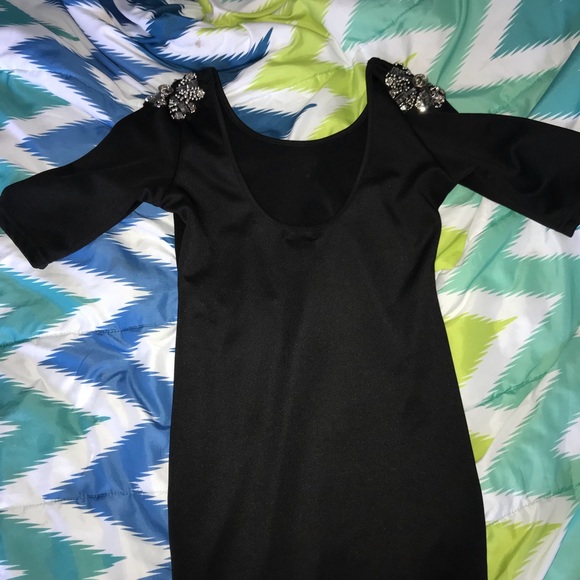 Black fitted dress - Picture 2 of 2